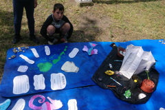 projekt-e-a_hawaje_wyspa-smieci-_-7C-_-2025-14